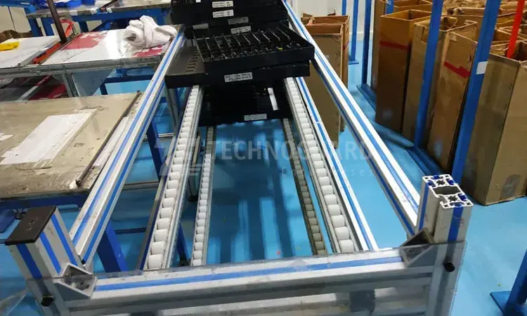 Aluminium Working Tables